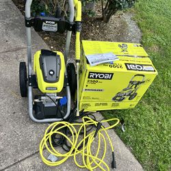Power washer 2500 psi Ryoby