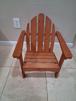 Wooden toddler Chair