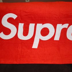 Supreme Towel 