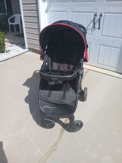 Black Graco stroller good condition