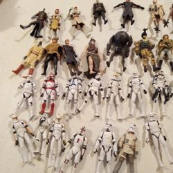 Lot Of 36 Star Wars Action Figures 