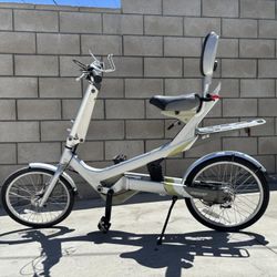 GIANT REVIVE DX Semi Recumbent Manual Bike 