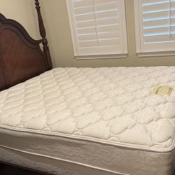 Cal King Bed  /south Corona Area 