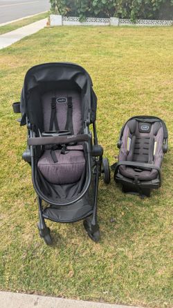 Evenflo Pivot Car Seat Stroller Combo
