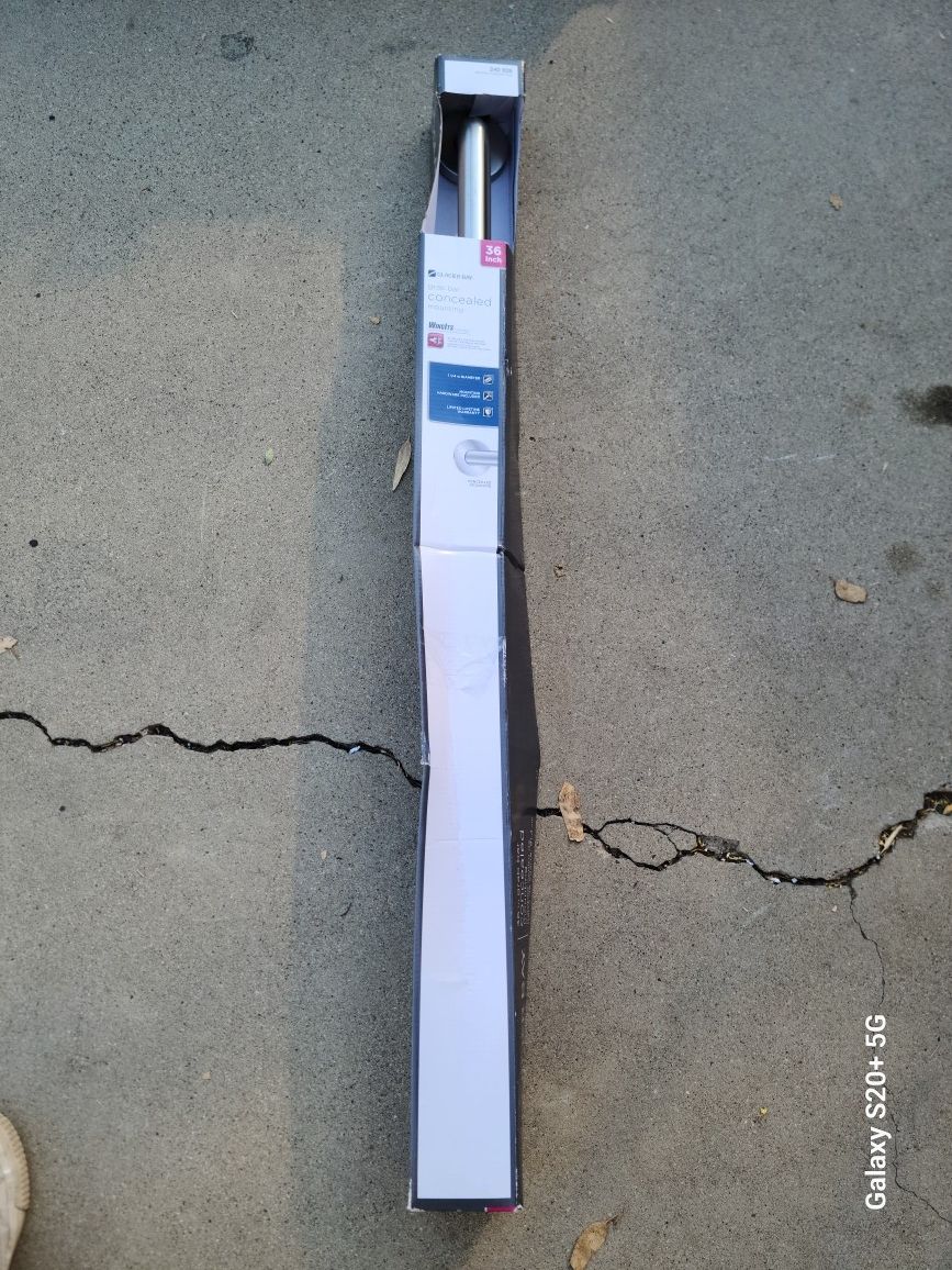 36" Grab Bar