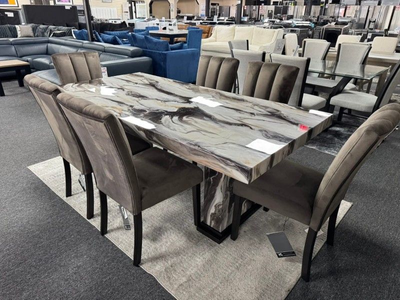$50 Down Finance Dining Table Sectional Sofa Sleeper Bedroom Set Queen Bed King Bed Mattress Bunk Bed Vanity Out Door Set