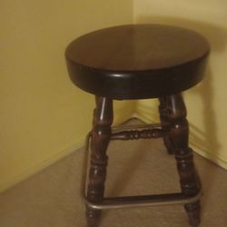 24 Inch Revolving Heavy Wood Stool
