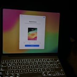 iPad For Sale Make Me Best Offer 