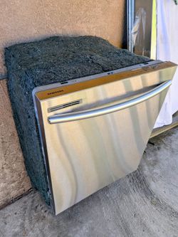 SAMSUNG Dishwasher