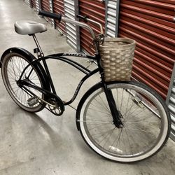 Schwinn Beach Cruiser Good Condition 