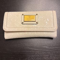 Guess Wallet