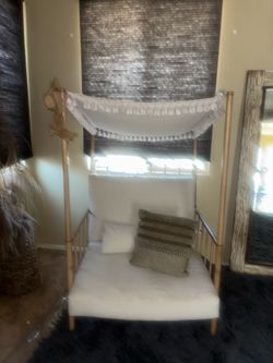 Egg Chair