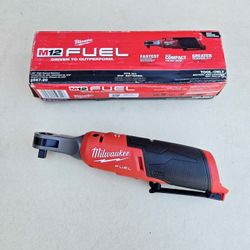 Milwaukee FUEL 12V High Speed 3/8in Ratchet