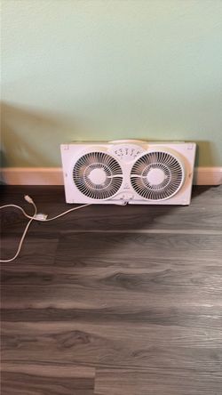 Twin Window Fan with Dual Blades