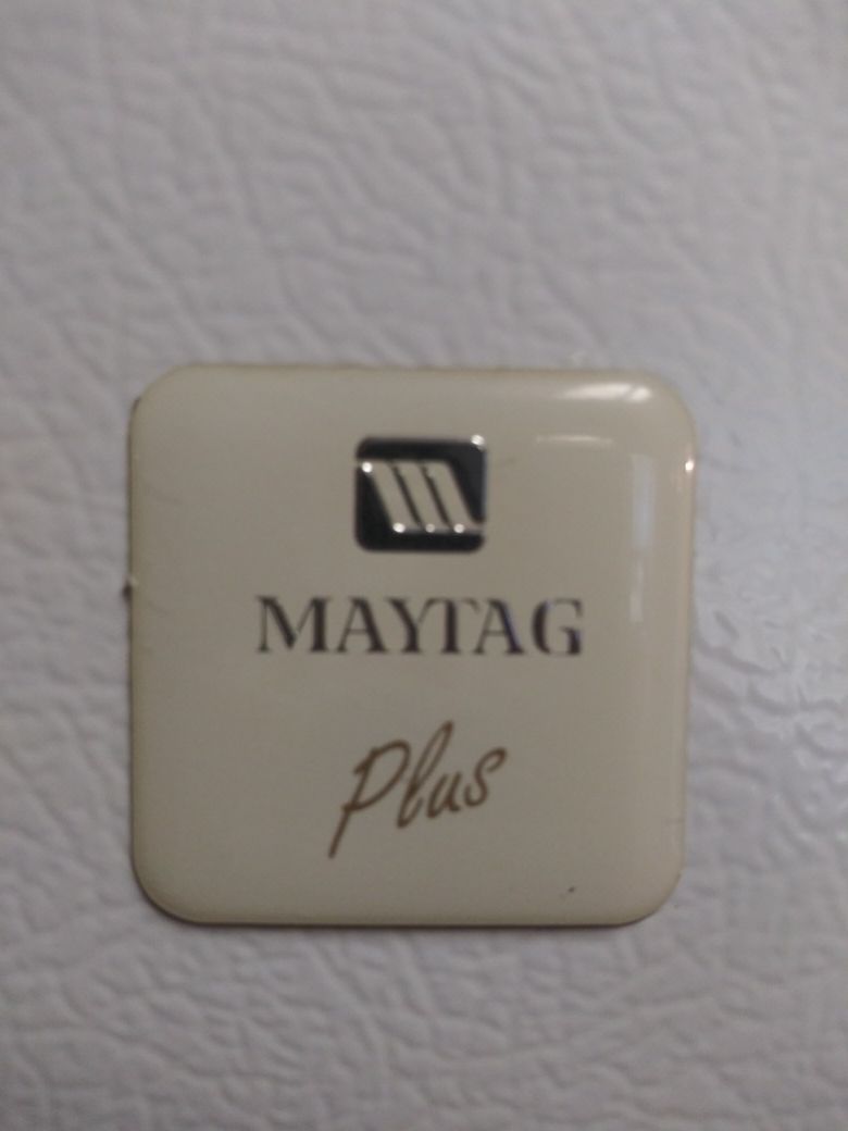 Maytag Plus Side by Side refrigerator for Sale in Grand Prairie, TX