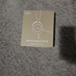 Jabra evolve 2 40 SE professional headphones, new