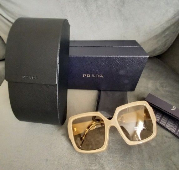 PRADA PR 21XS Grey Brown/Light Brown (06G-4I2) Sunglasses  display picture 3