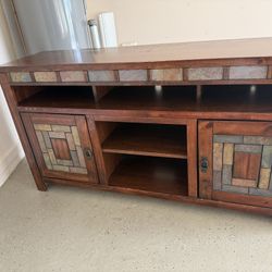 TV/Entertainment Stand 