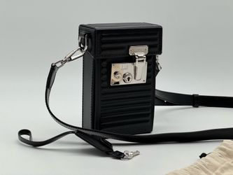 DUNHILL GT LOCK BLACK LEATHER CROSSBODY SHOULDER BAG  NEW 100% GENUINE ~$1850