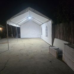 Carpas  sillas y mesas ,,,,,pregunta sin compromiso