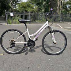 Women’s Road Master Bike