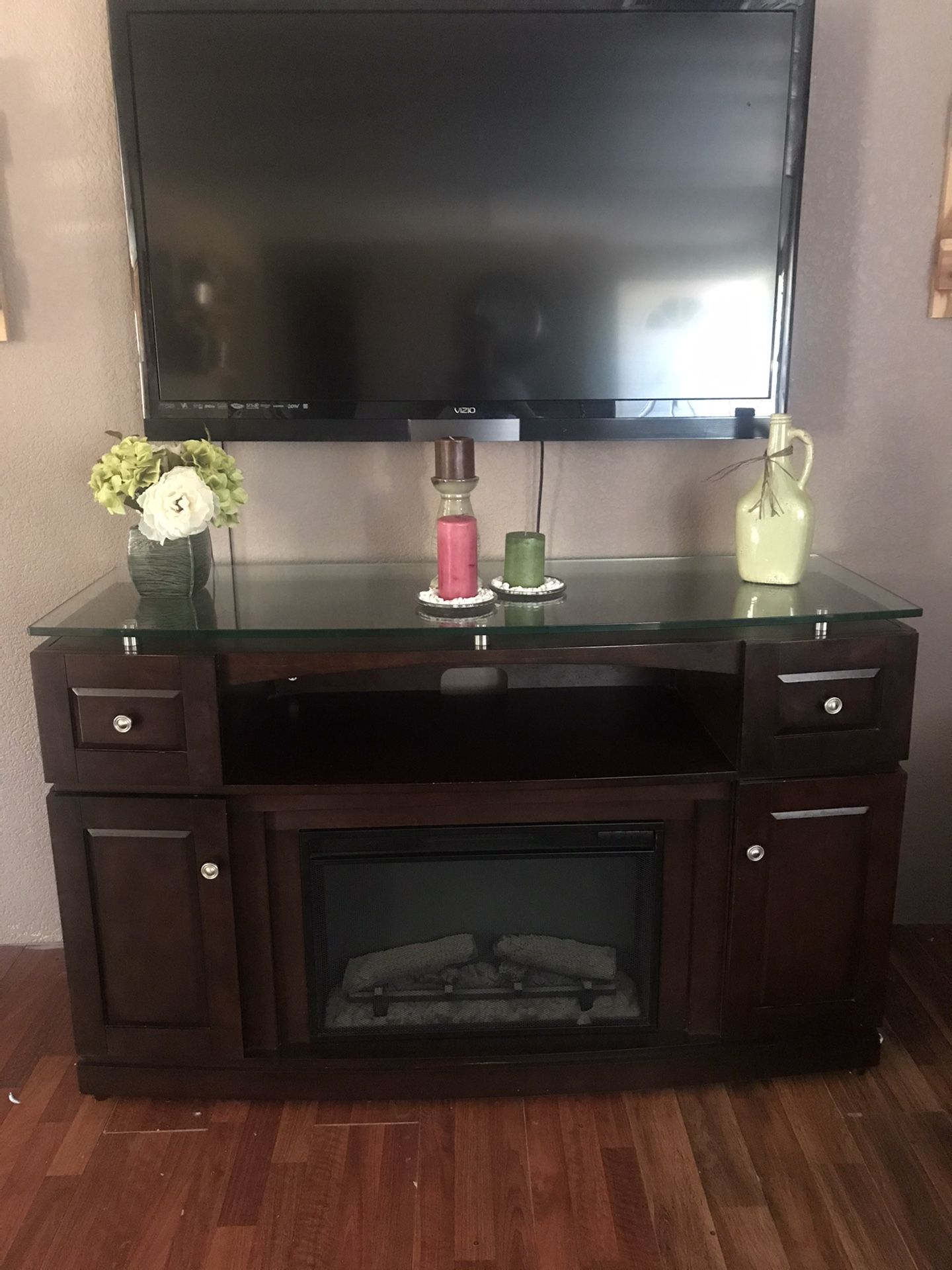 Tv stand