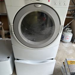 Whirlpool Duet Gas Dryer  with  pedestal 