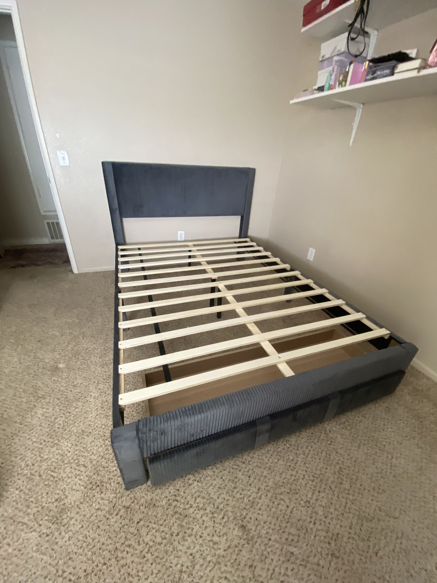Queen Size Bed Frame With Mattress Included