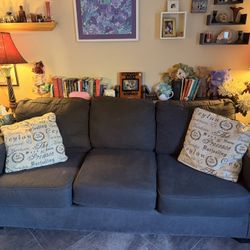 Gray Couch, 3-seater 