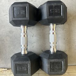 New pair of 25lb rubber dumbbells 