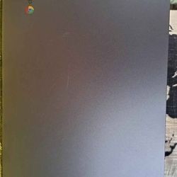 Lenovo Chromebook  17" Amd4