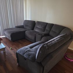 Reclinable Sofa 