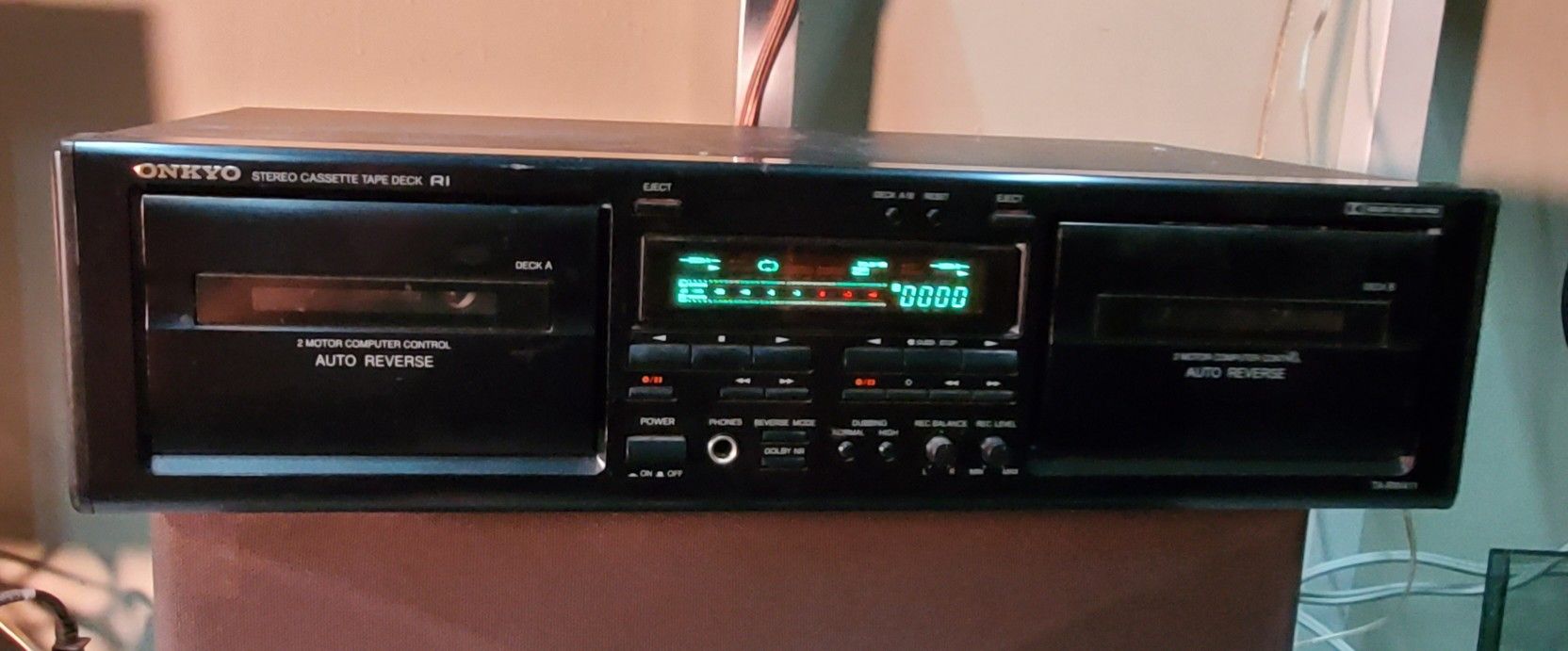 Onkyo TA-RW411 Dual Cassette Deck Play/Record Tape Player.