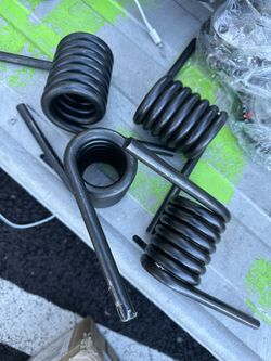 Heavy Duty Trailer Springs Coils Springs 2000 lbs Torque RS16933LH RS16933RH (Pair)