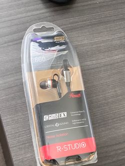 Noise isolation Headphones