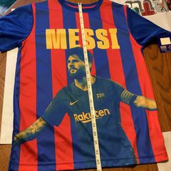 FC Barcelona Brand New Messi Boys Jersey Size Large With Tags