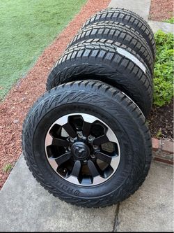 Dodge ram 2500 wheels and tires new