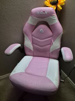 Gaming chair or computer chair