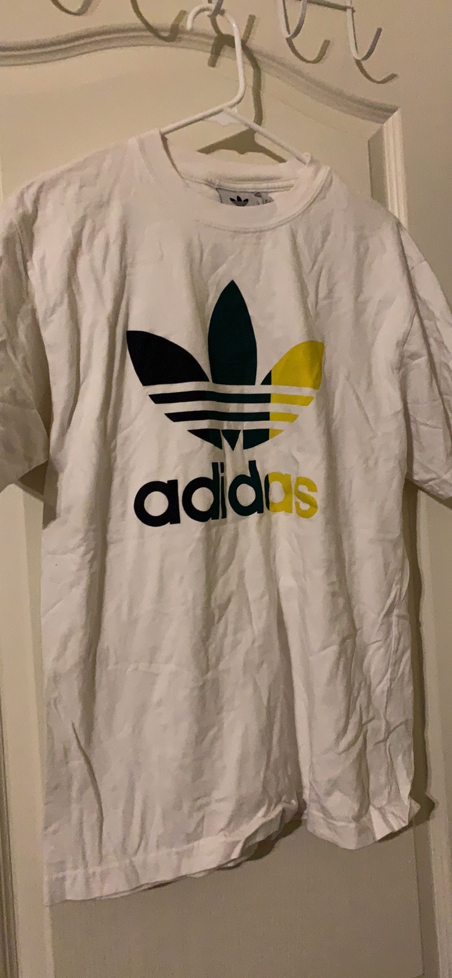 Adidas Medium T-shirt $3