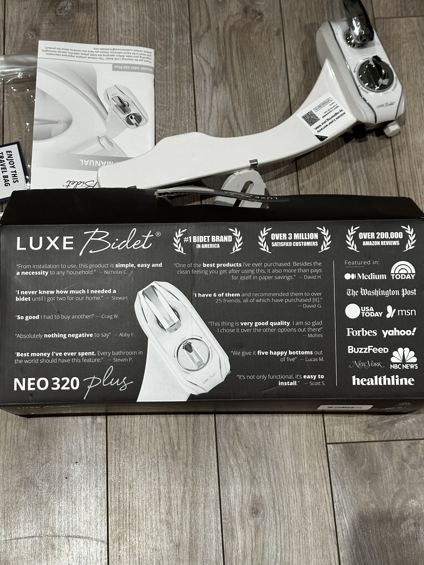 LUXE Bidet NEO 320 Plus