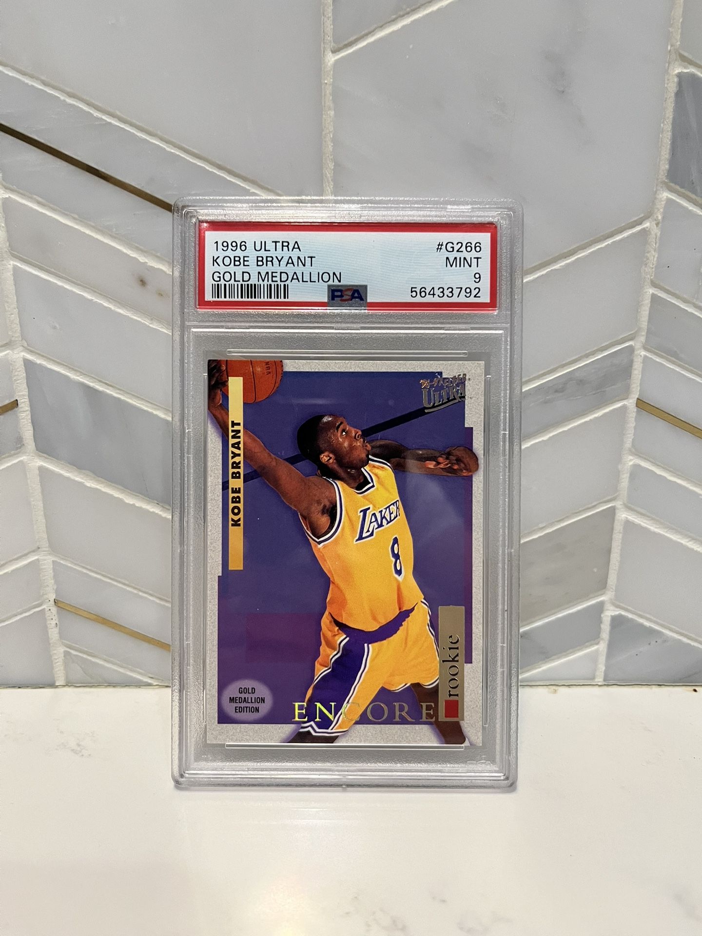 1996 Fleer Ultra Kobe Bryant Gold Medallion Rookie Psa 9