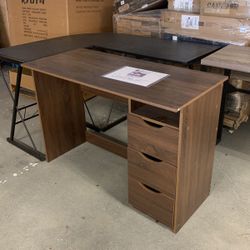 Desk With 3 Drawers