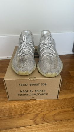 Men’s Yeezy 350 V2 Static Reflective sneakers. Worn a good amount of times. But no tears or damage