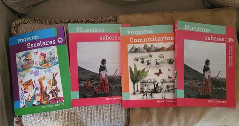 Spanish books, libros en Español,  $5 cada uno o $12 por todos