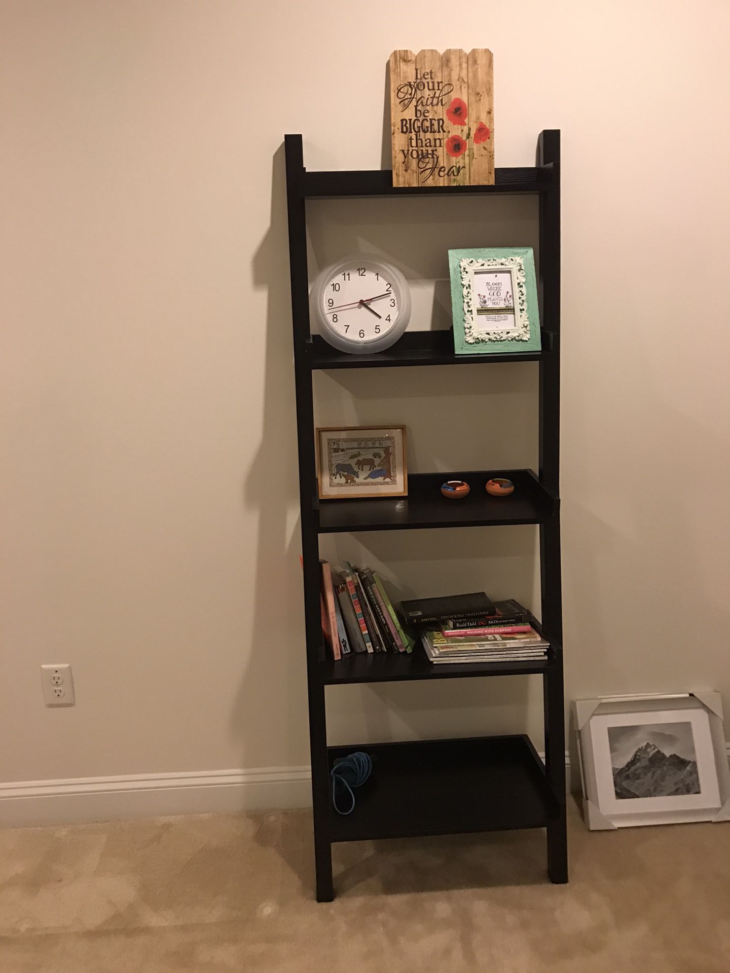 Leaning book shelf. 6ft x 2 ft. Like new. $40