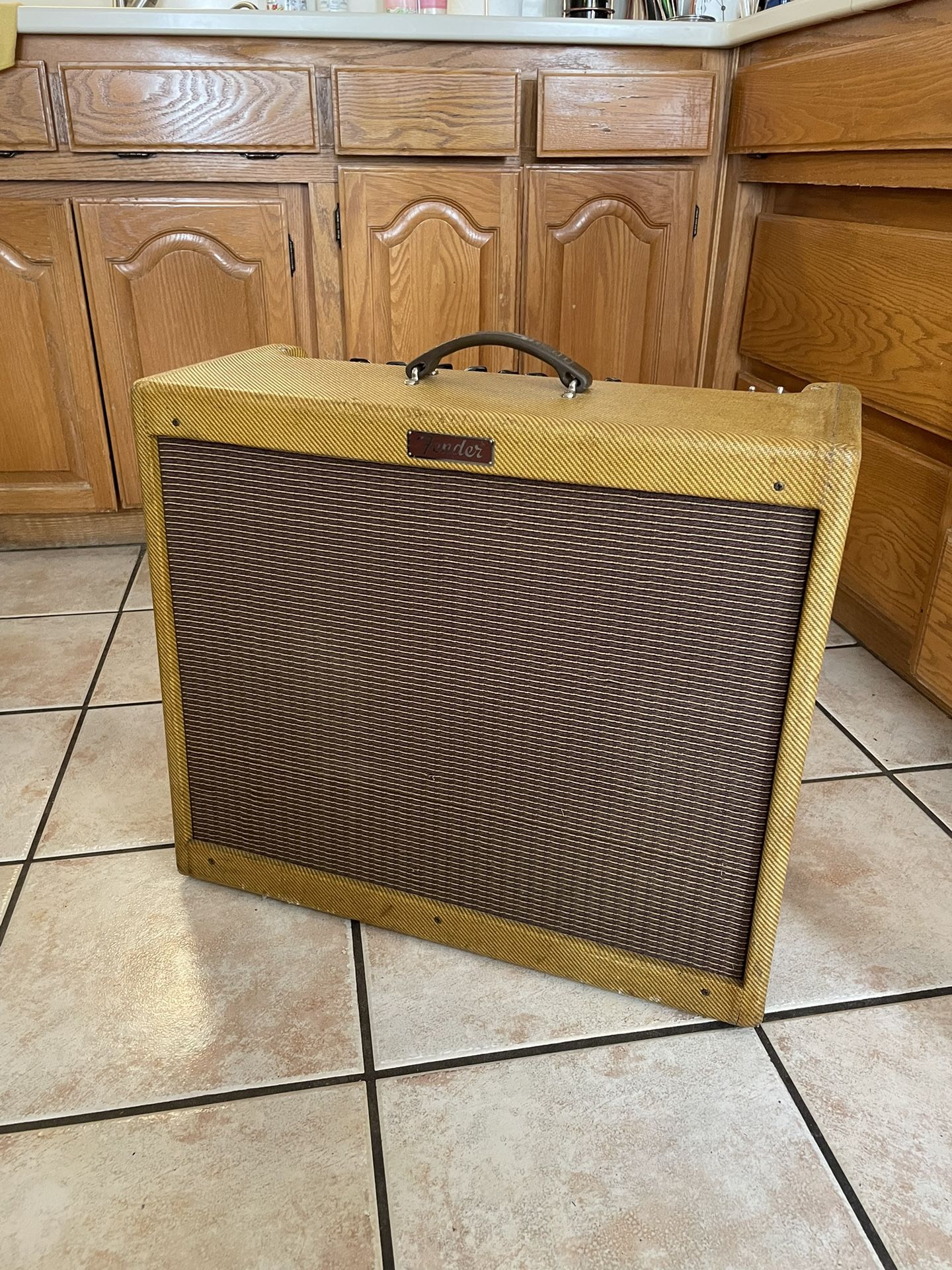 Fender Tweed Amp Blues Deville 212