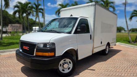 2019 GMC Savana