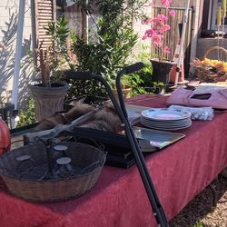 Yard sale 75 ave Peoria