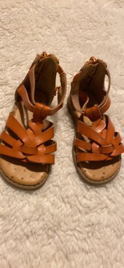 Toddler size 5 sandals