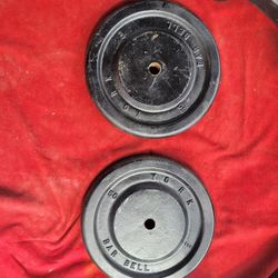 YORK  1" HOLE  50LB PLATES 
11525 S HALSTED DUNKIN DONUTS/7111 S WESTE1RN WALGREENS 
75$  CASH ONLY AS IS 